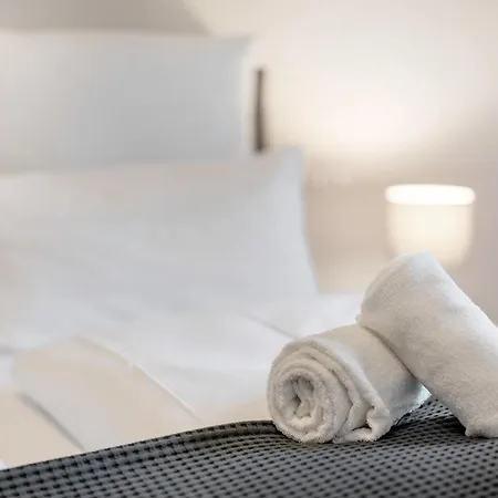 Km Style 8 * 弗赖堡